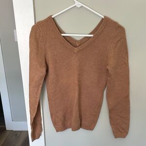 Minimalist Fall sweater!